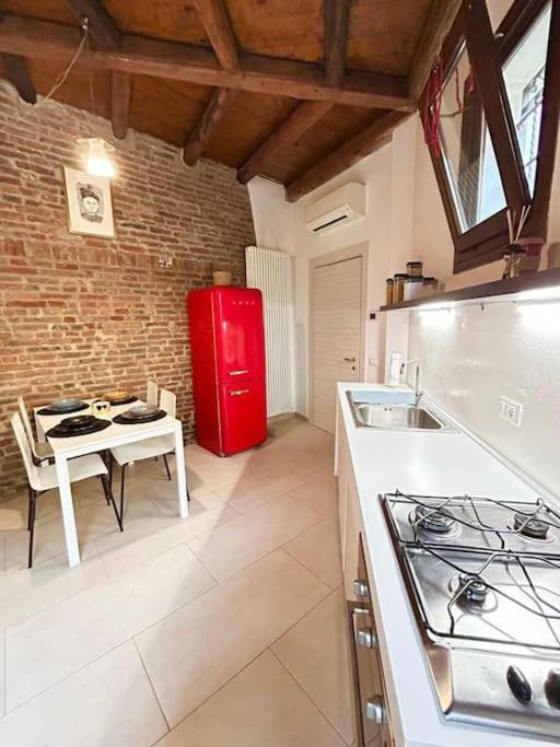 Chiesetta Abside Ex Seminario -Apartment Rovigo Eksteriør bilde